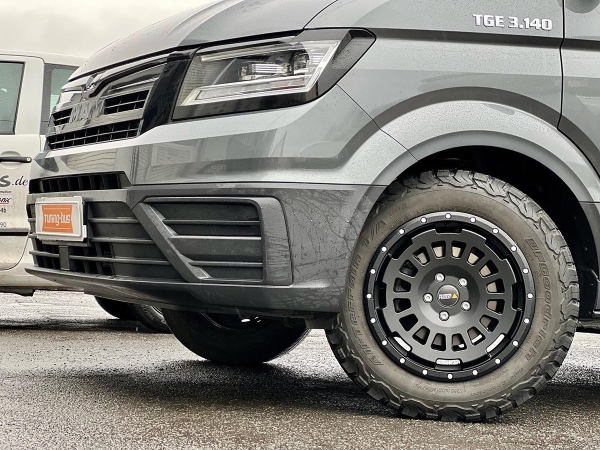 8,5x18 Twin Monotube Projekt AT1 HD Alufelge in schwarz für Fiat Ducato 3